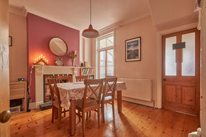 Dining Room- click for photo gallery